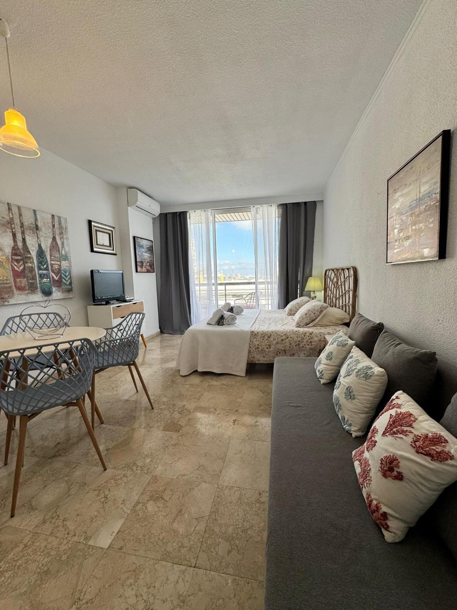 Apartamentos Castillo de Santa Clara Torremolinos Ruang foto
