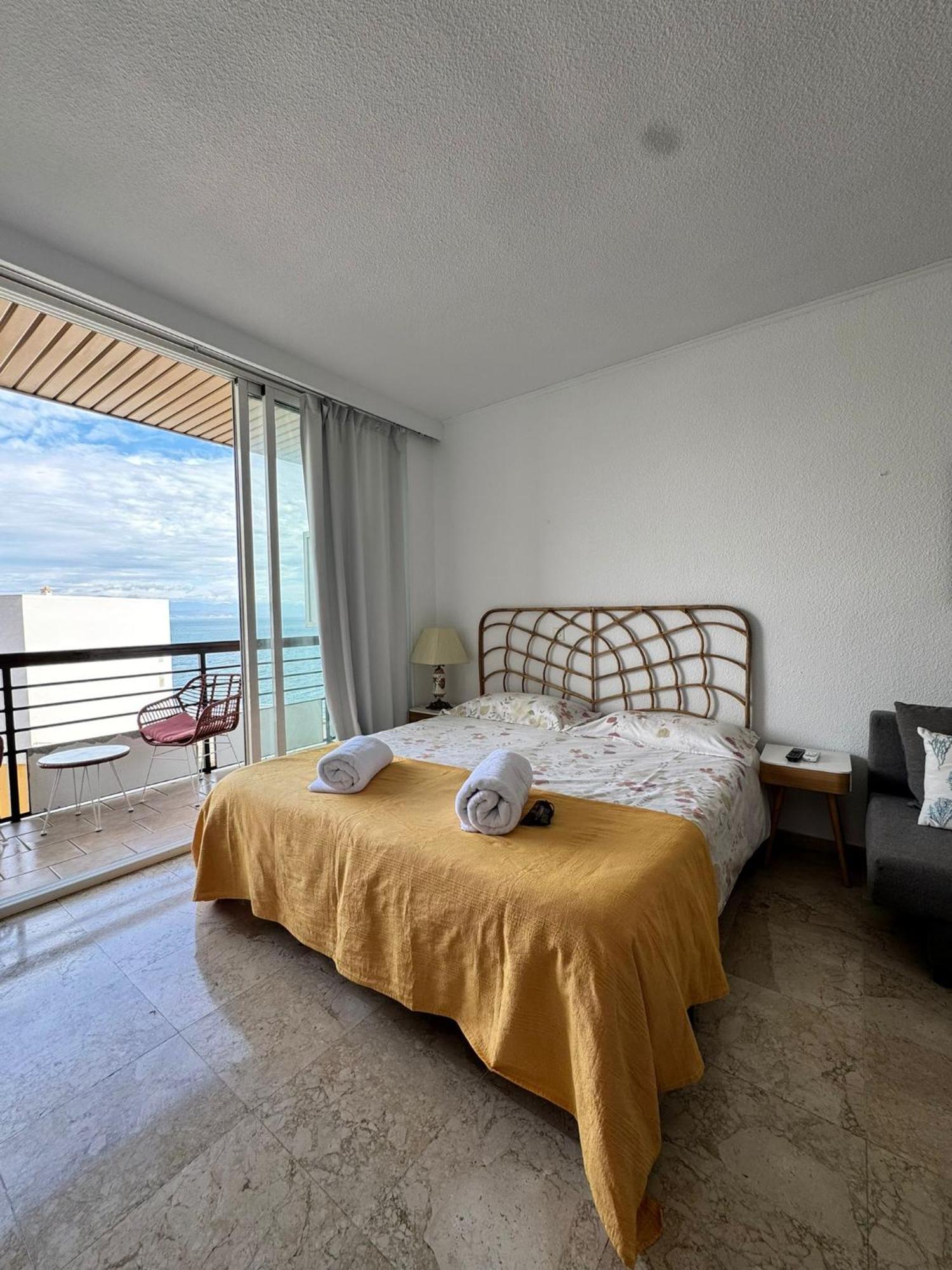 Apartamentos Castillo de Santa Clara Torremolinos Bagian luar foto