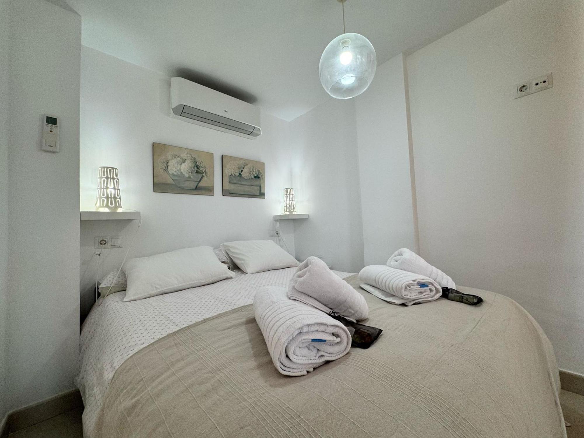 Apartamentos Castillo de Santa Clara Torremolinos Bagian luar foto